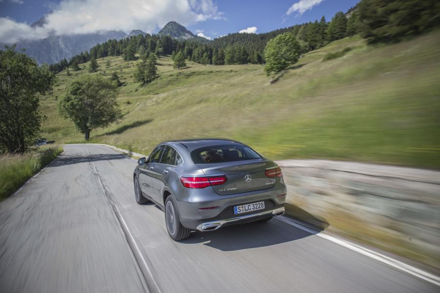  Mercedes-Benz GLC250 d 4Matic Coupe 2016 года  (фото 7 из 11)